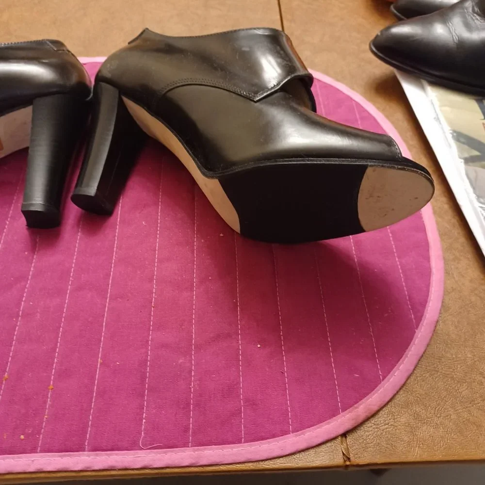 TARYN ROSE - Picture 4 of 4